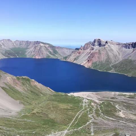 游长白山天池东坡将军峰