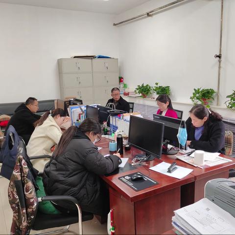 成安县扶贫办组织开展“主题学习日”活动