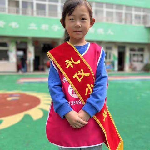 严老师国学幼儿园学二班——一周精彩回顾