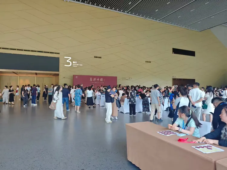 墨彩中国.首届书画创作交流展特邀推荐书画艺术名家——石媛