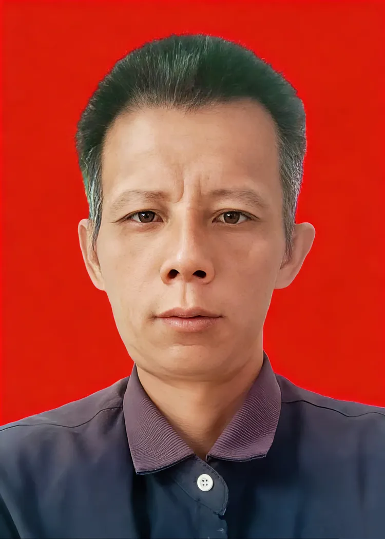 关于授予书画家蒋盛波“中国书画家金质勋章”荣誉的决定通知