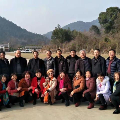 安中高二(4)班同学庆祝“四十二周年聚会”一周年活动邀请函