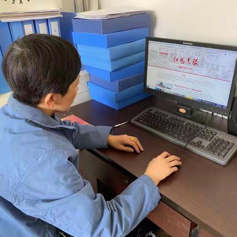 蔡各庄小学工会组织开展“文明缅怀 倡树新风”清明节主题活动