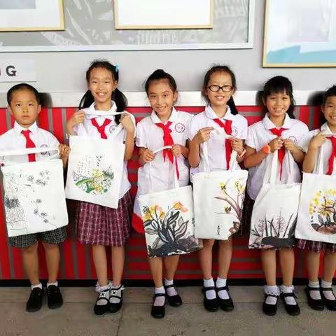 以兰为景，尽显关怀 民微定制兰花环保袋装载党心意