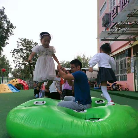 哈喽贝比幼儿园大三班精彩瞬间