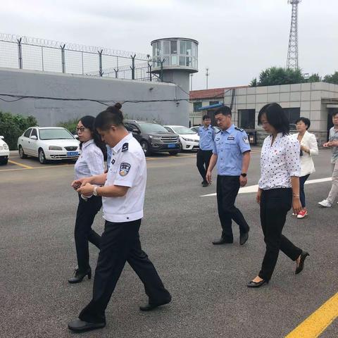 抚顺市市民权益保障服务中心开展“不忘初心、牢记使命”廉政教育主题党日活动