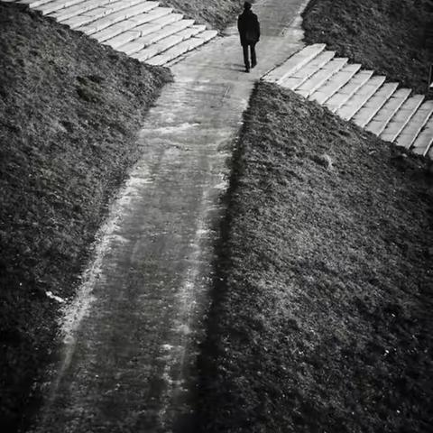 选择，伴随我们一生……