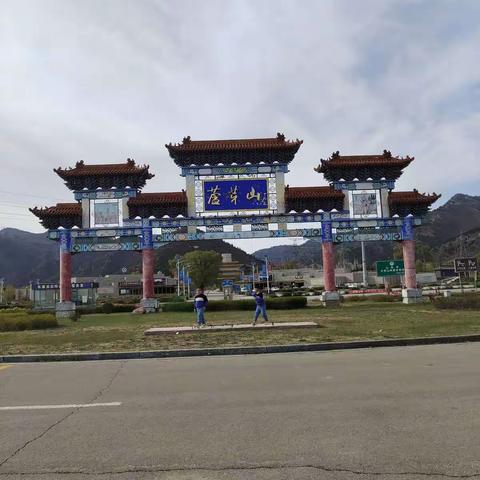 宁武县实验小学一（4）班聂殿龙，聂殿钦