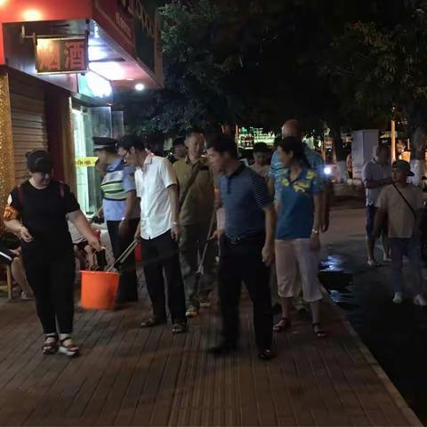 美兰区职能部门领导干部深入白沙街道开展夜间巡查