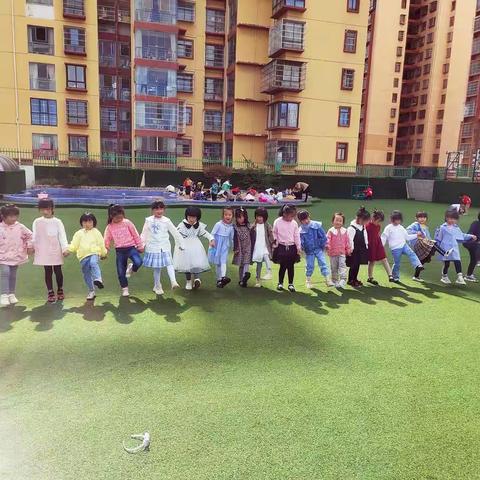 瑞吉欧幼儿园大二班五月份美篇