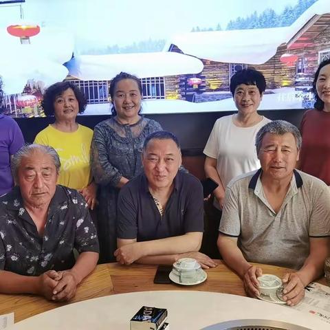 给张老师接风洗尘