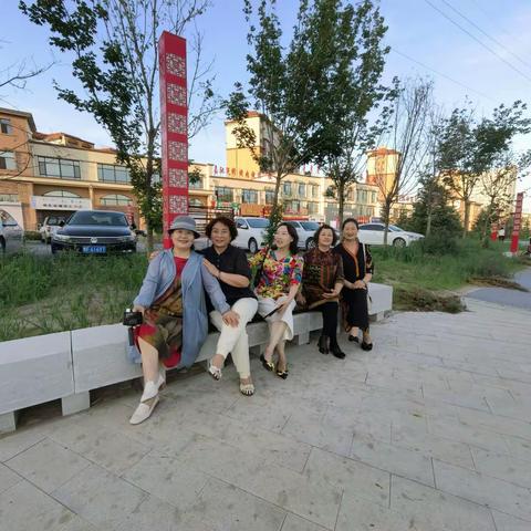 浓浓同学情，长长岁月恋！