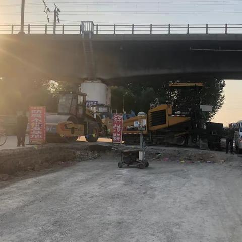 2022年10月17日，国道107邯邢界至北张庄改建工程，路基、路面施工今日进展情况报告