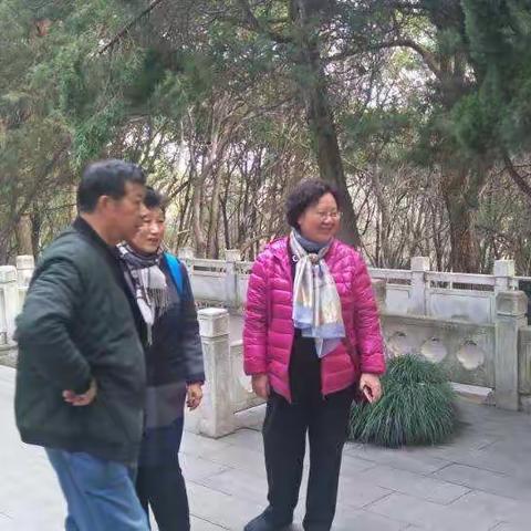 老同学相聚芜湖