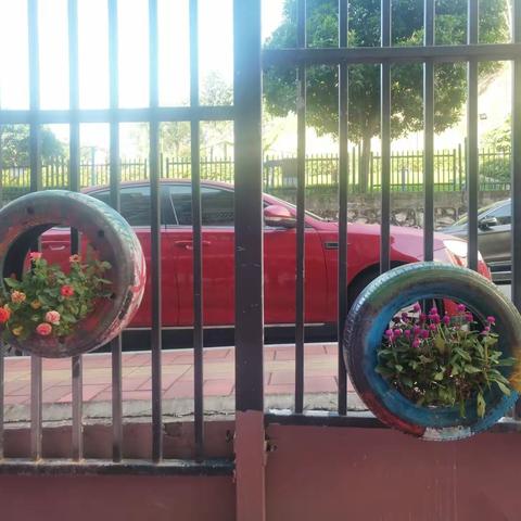 琴子幼儿园――爱与陪伴  快乐成长