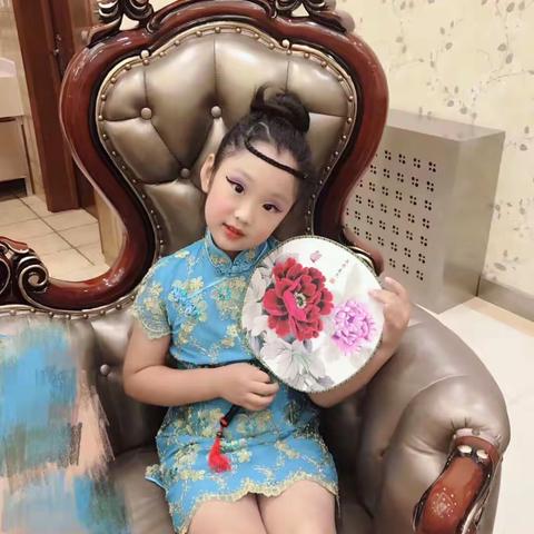 杨依子沄～成长篇