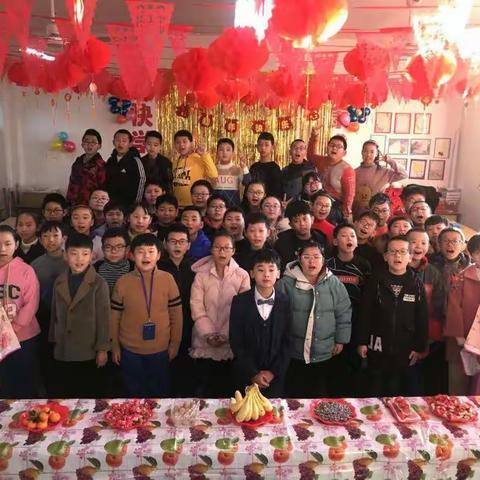 康乐小学五五班喜迎新年联欢会