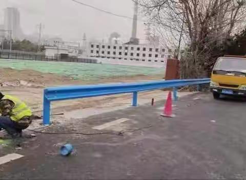 快速干道管理中心安排部署雨雪降温天气应对工作