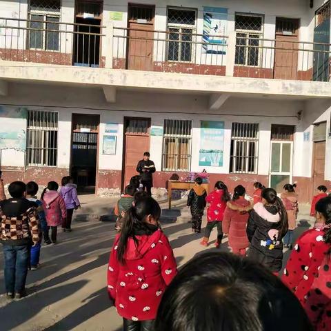 青岗集镇张大王庙小学