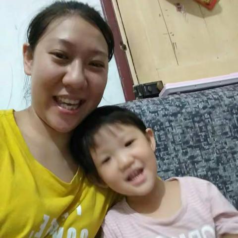 难得一见的全家福