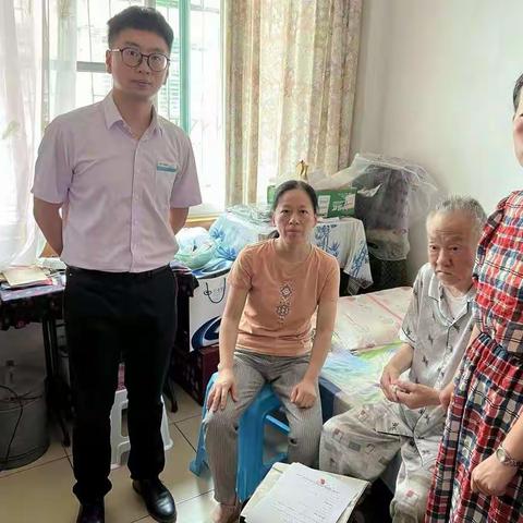 南平分行武夷山支行营业部——上门服务解难题，真情为民暖人心