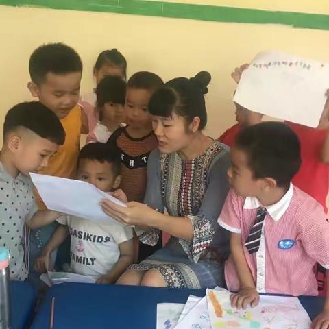 威曼少儿艺术家园——情境绘画课堂