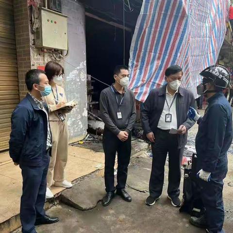 市应急管理局派工作组现场督导“12·13”火灾事故调查