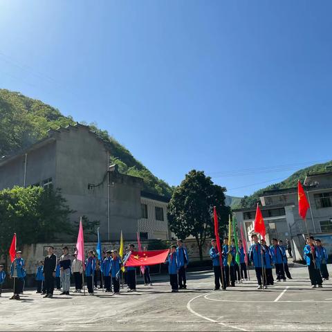 践行“双减”强体魄 阳光运动展风釆---红光小学春季运动会