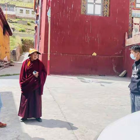 格孟乡入寺开展疫情防控工作