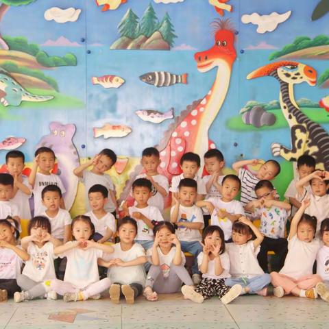 【快乐晨练，健康成长】——中一班