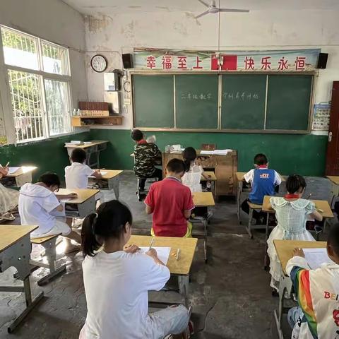 祝林小学开展一、二年级学科素养评估活动