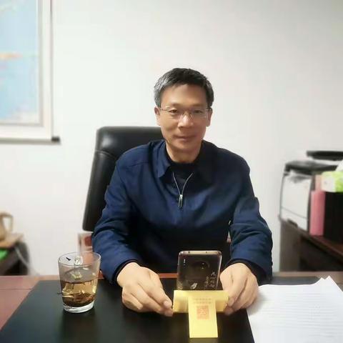 学情分析找差距，树立目标促提升——太原十二中初二年级期中学情分析会