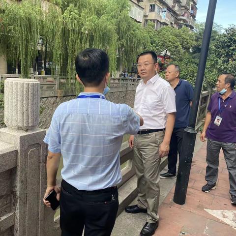 区领导郑炳锋、卓小明赴挂钩街道走访调研
