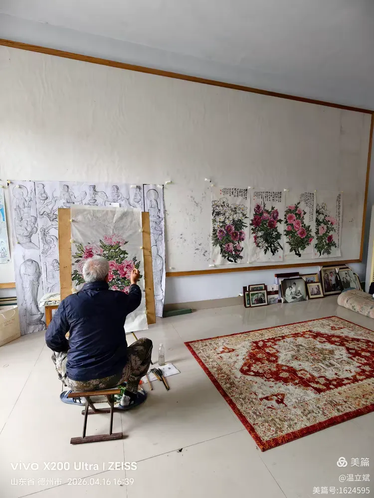 叶兆信·老宅写生记 | 从庭院到宣纸，用笔墨定格牡丹最美绽放瞬间