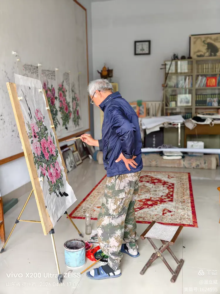 叶兆信·老宅写生记 | 从庭院到宣纸，用笔墨定格牡丹最美绽放瞬间