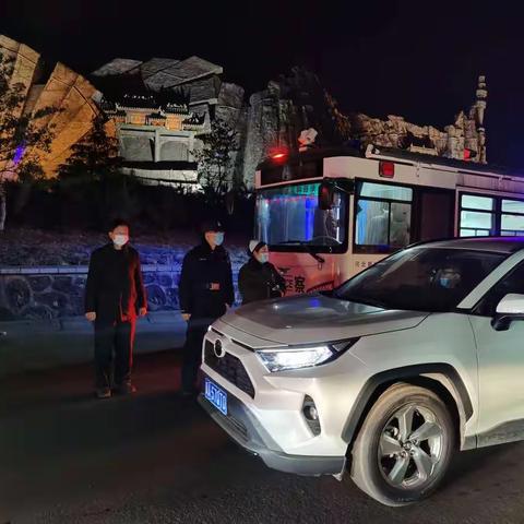 同心抗疫 矿市镇派出所在行动