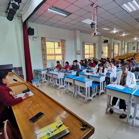 “榜样引领，谱写新篇” ——   ——藤县濛江镇中心校“师徒结对”沙龙活动