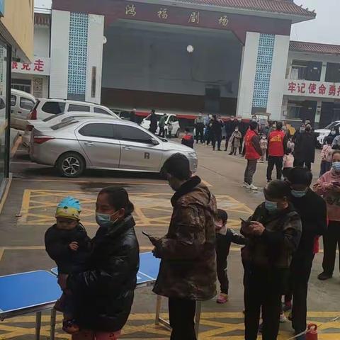 “静默”的社区  停不下的“坚守”