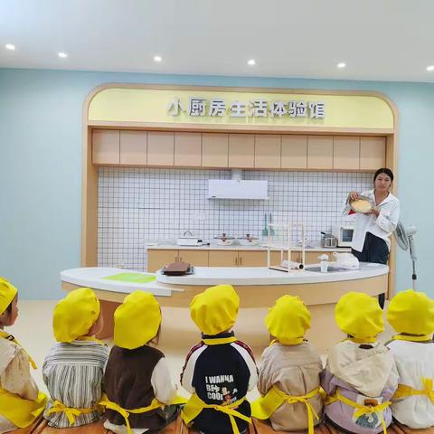 大同中心幼儿园小三班家长进课堂——小帮厨上线啦