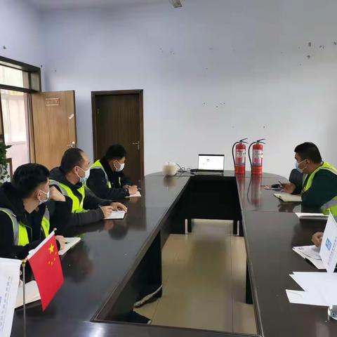 定魏公路邯郸段改建工程总监办组织SG-1、SG-2标进行消防培训及演练