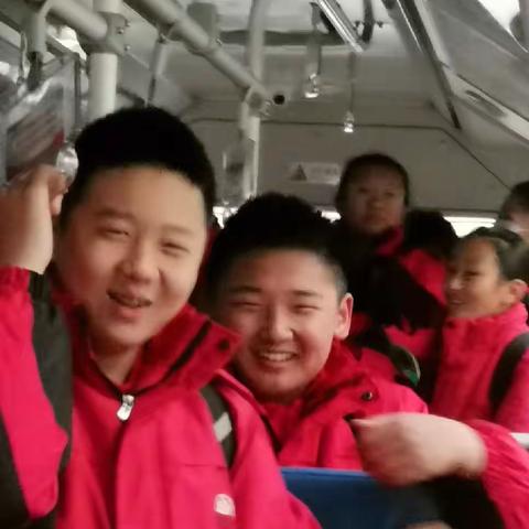 秋游             （金明中学马红霞团队七10班）