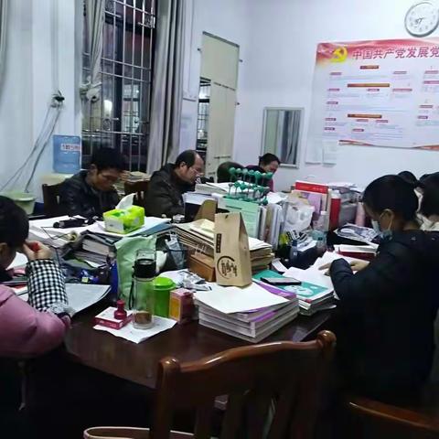 东校区高三英语组到地高听课学习——踔厉奋发，踏上新的教学征程。