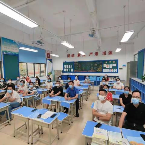 凝心聚力，携手同行——记阳光七小2022级家委见面会