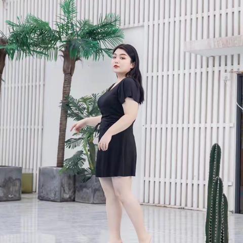 加肥加大泳衣