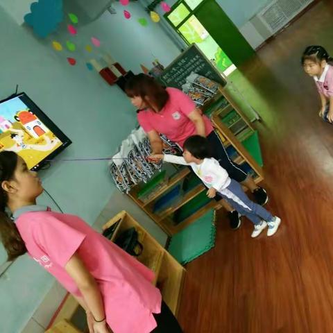 北京红缨星河（田选）幼儿园2017九月份月底展示课