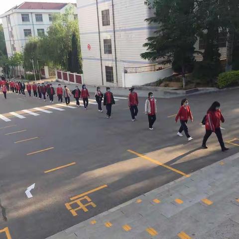 一日三餐助力成长——烟台机械工程学校食堂游记