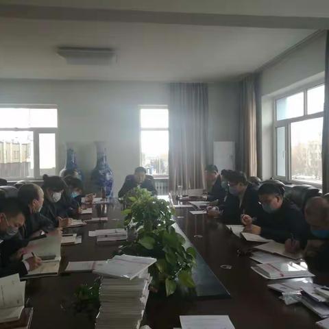 兴安盟分公司党委召开2020年第三次党委中心组理论学习（扩大）会