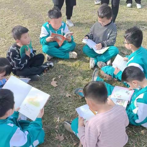 昆吾小学一年级2班读书4社“女神节”读书活动