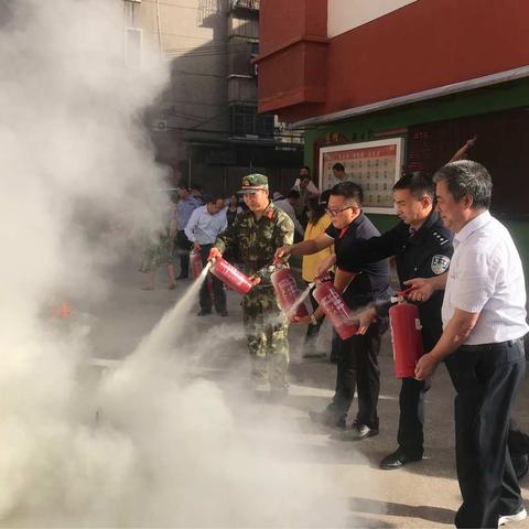 渭滨消防广元路中队卫星站多措并举确保辖区消防安全形势稳定