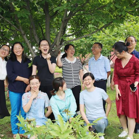 时光不老，青春不散场